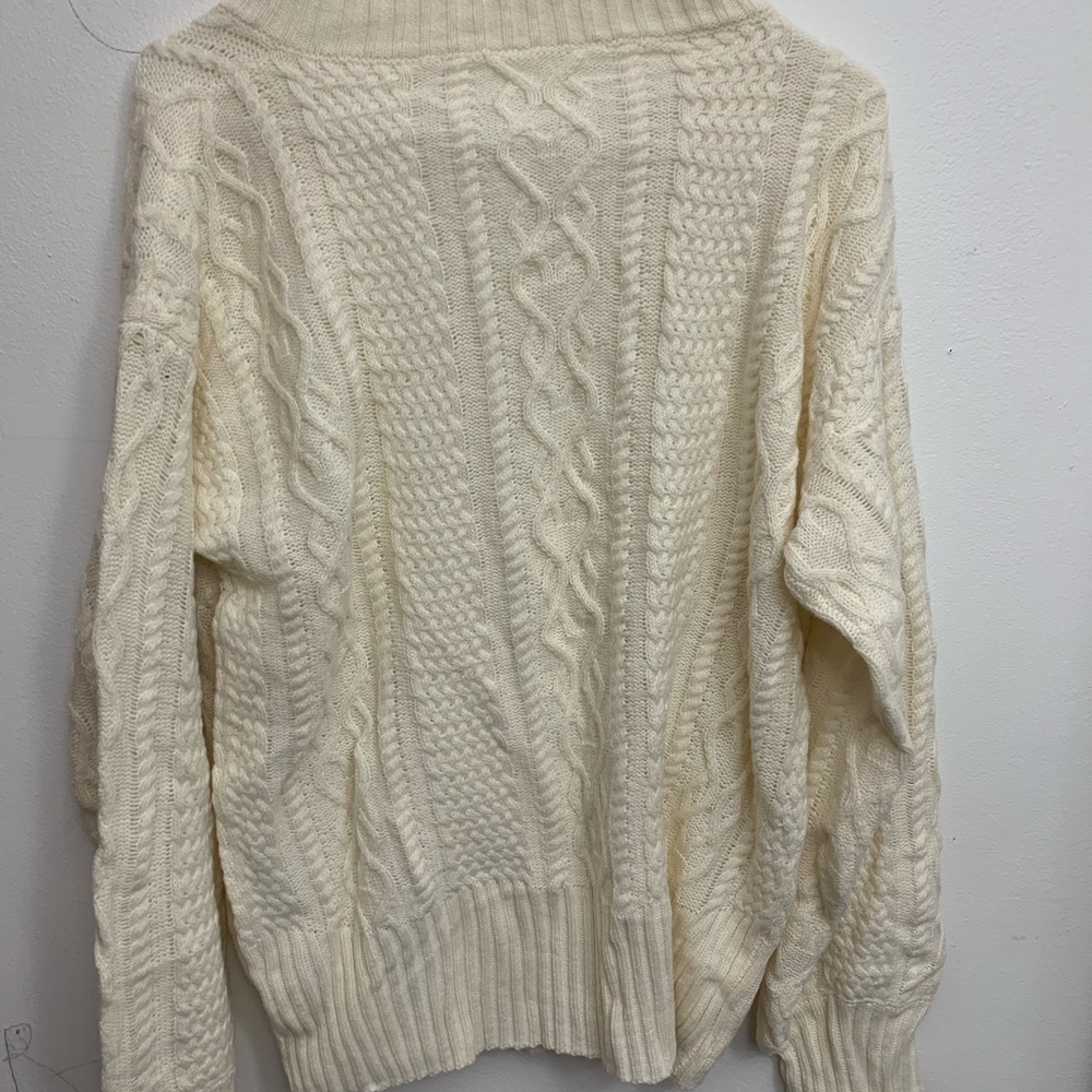 Sweater - Picture 6 of 10